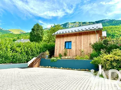 Maison, 339 m²