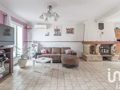 Maison, 77 m²