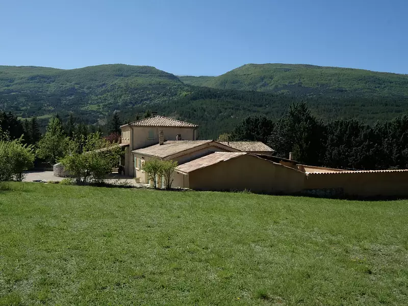 Maison, 270 m²