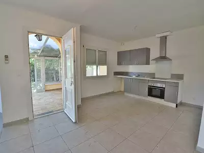 Maison, 83 m²
