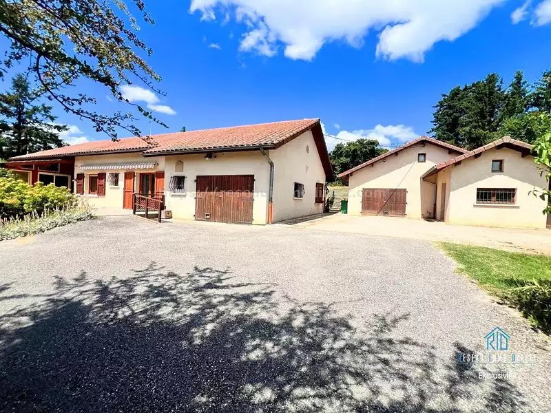 Maison, 148 m²
