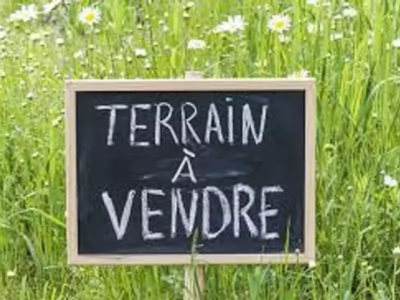 Terrain, 1 308 m²