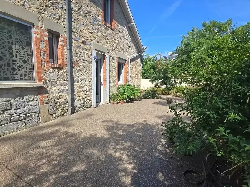 Maison, 157 m²
