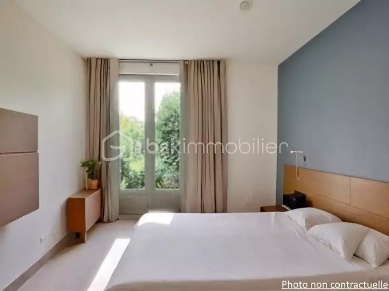 Maison, 190 m²