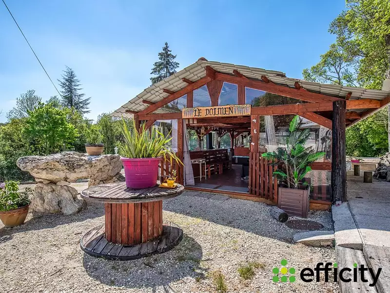 Maison, 246 m²