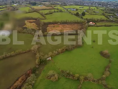 Terrain, 6 102 m²