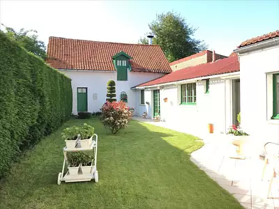 Maison, 239 m²