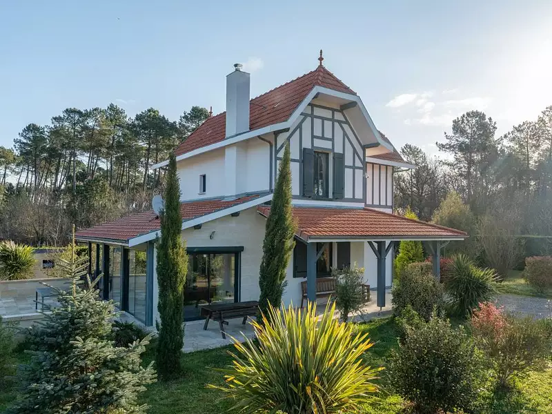 Maison, 162 m²