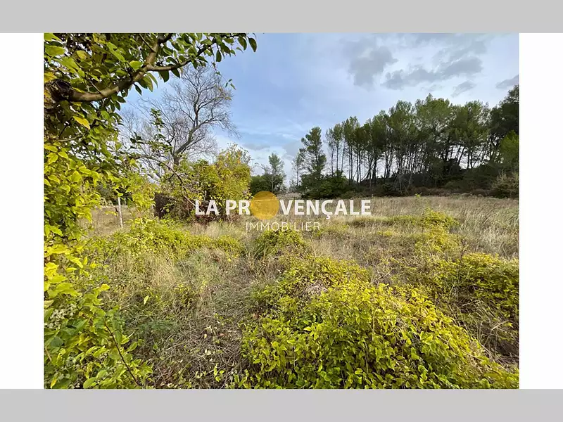 Terrain, 470 m²
