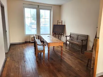 Maison, 215 m²