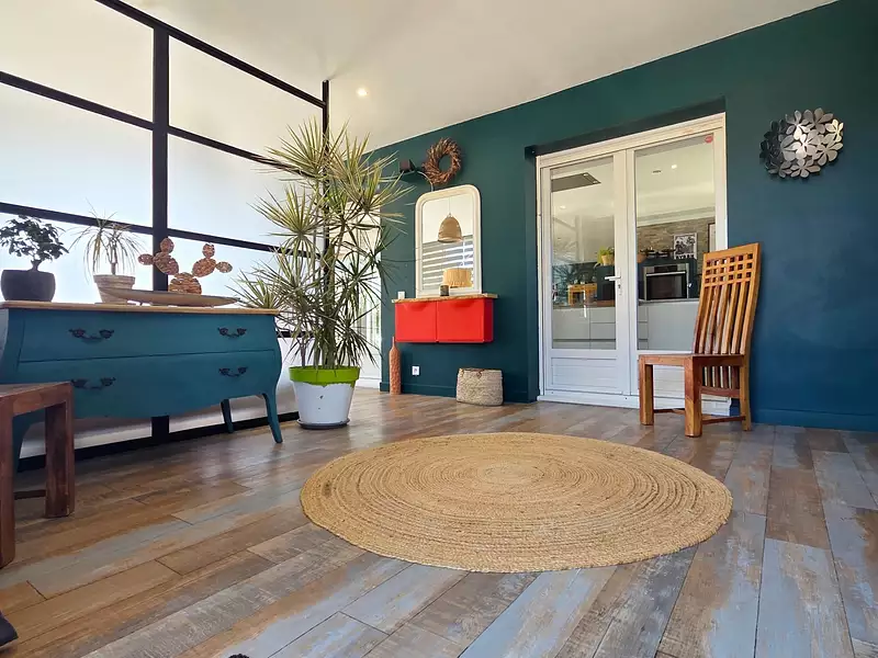 Maison, 240 m²