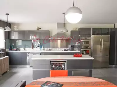 Maison, 182 m²