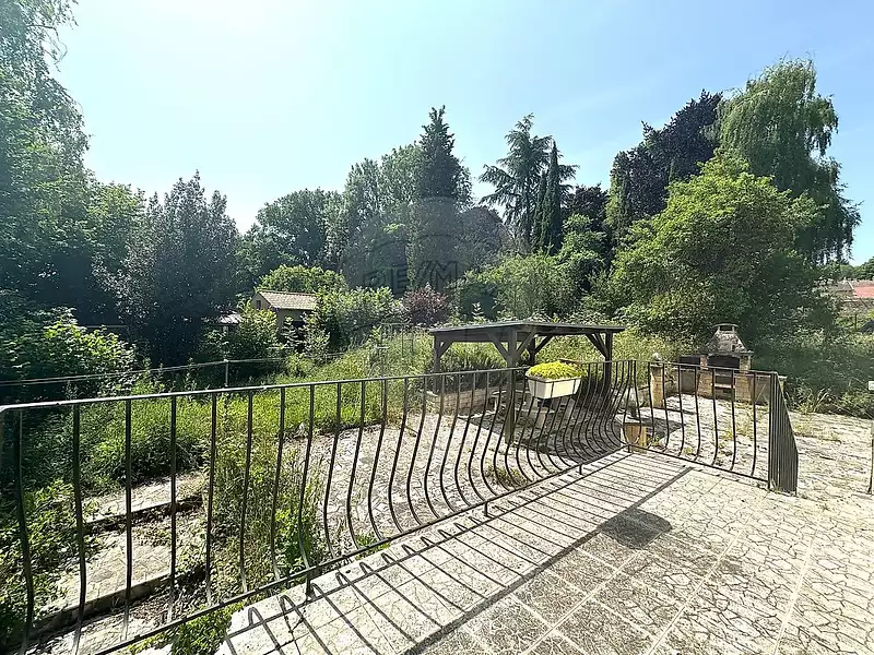 Maison, 181 m²