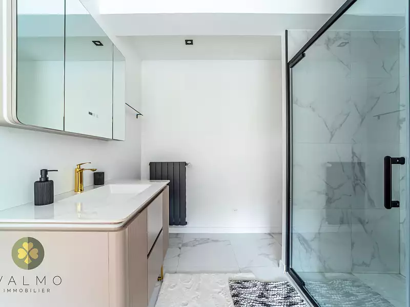 Maison, 315 m²