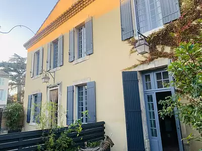 Maison, 252 m²