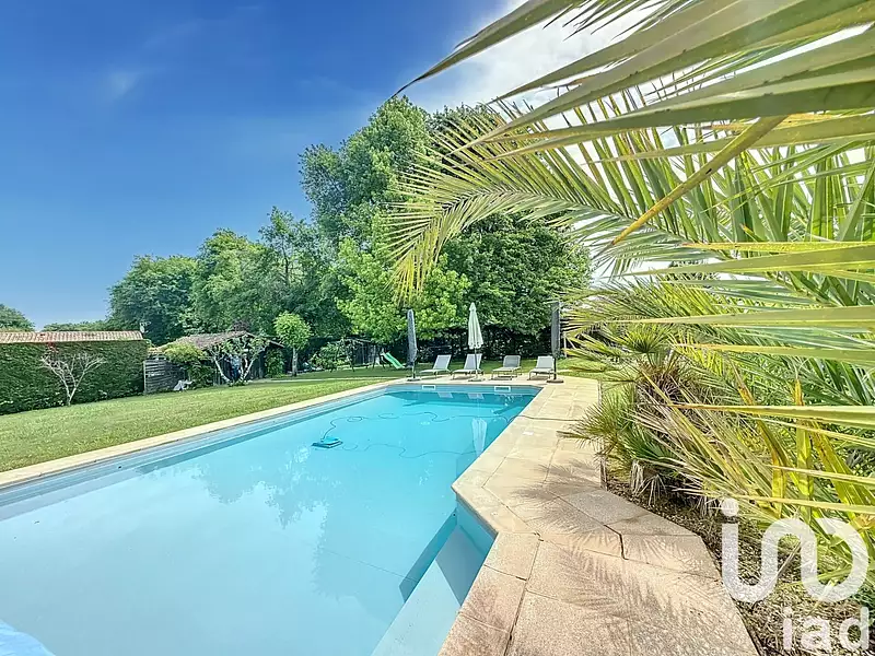 Maison, 175 m²