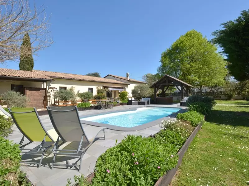 Maison, 315 m²