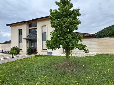 Maison, 300 m²