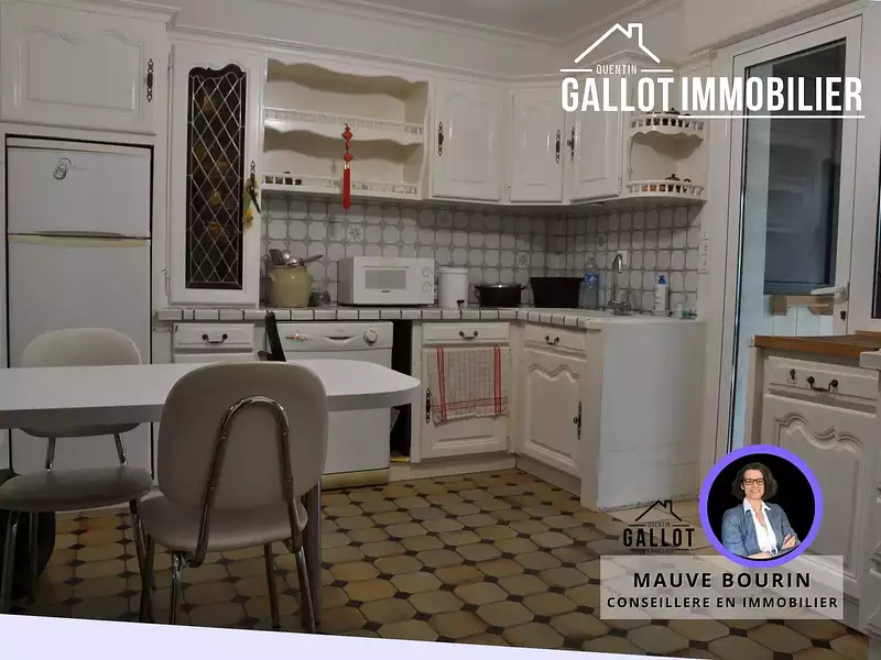 Maison, 159 m²
