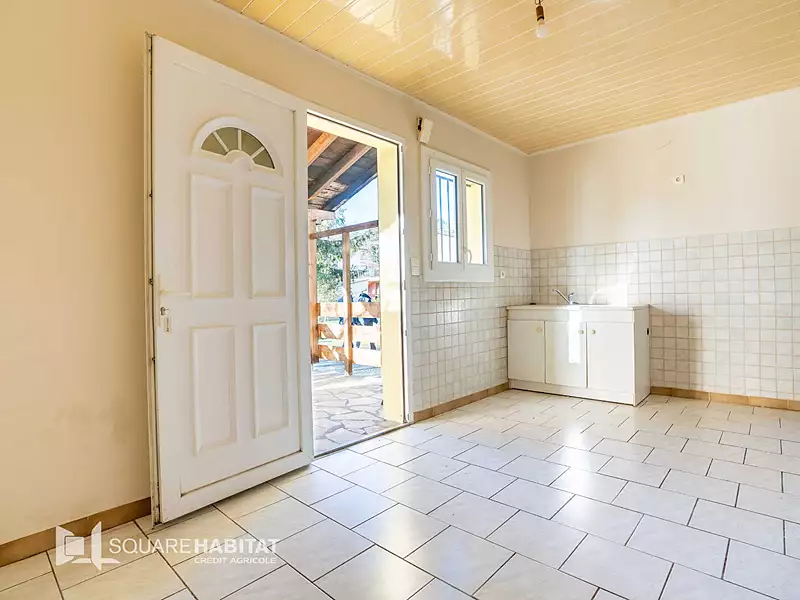 Immeuble, 157,8 m²