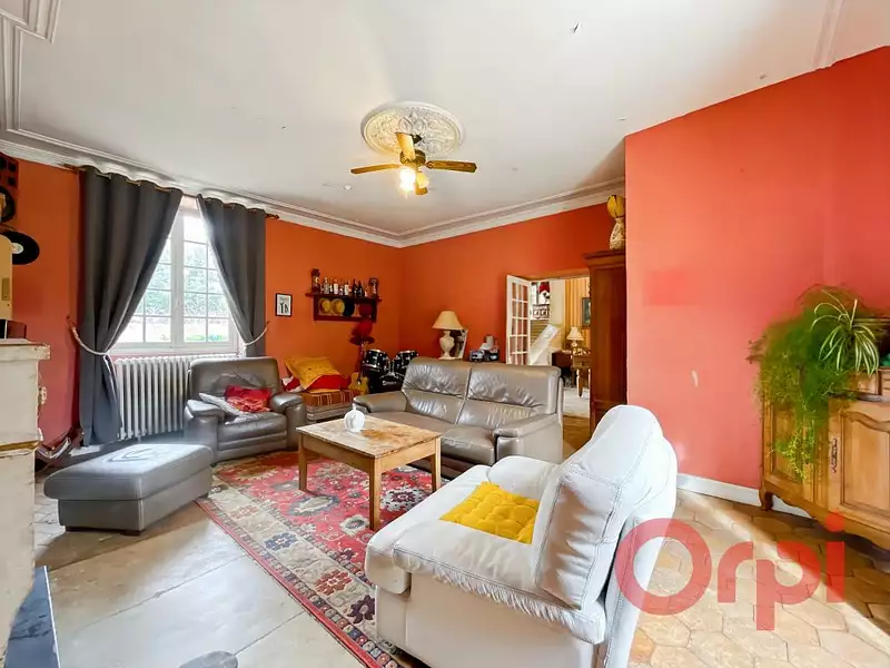 Maison, 253 m²