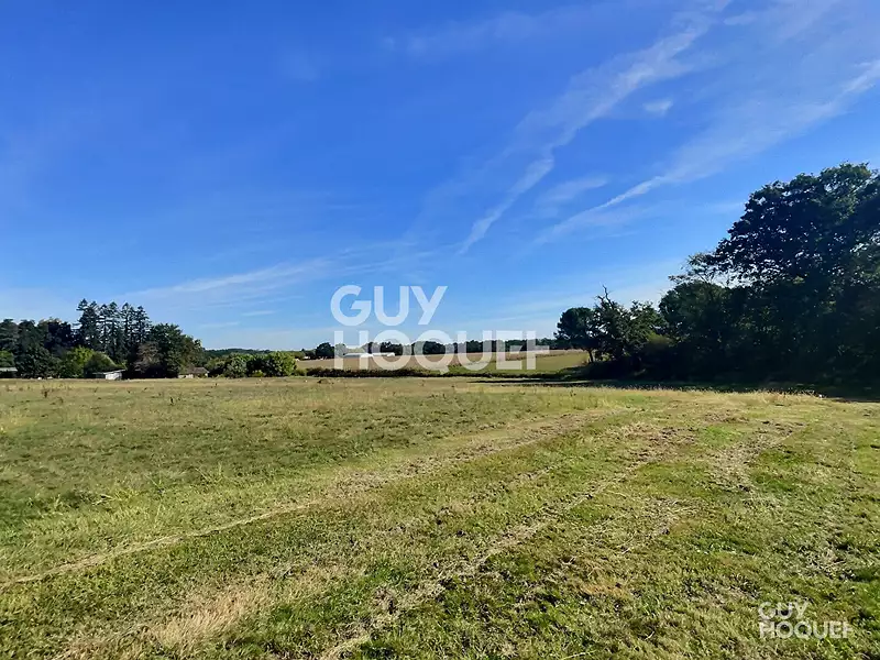 Terrain, 2 000 m²