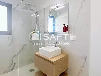 Maison, 121 m²