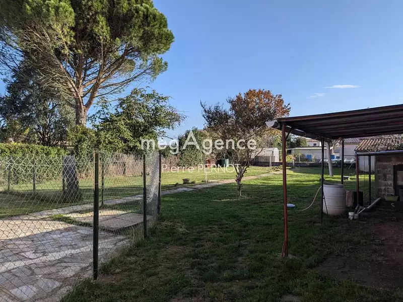 Maison, 77 m²