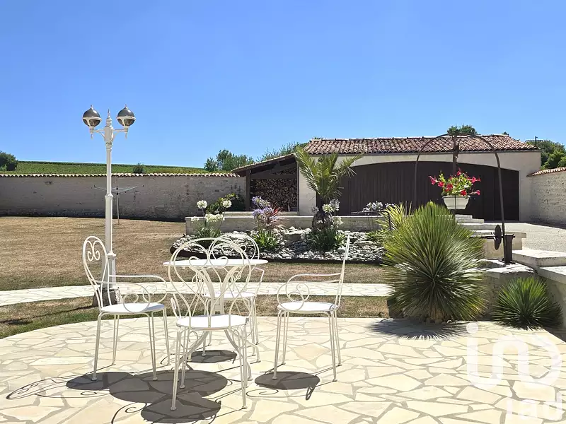 Maison, 382 m²