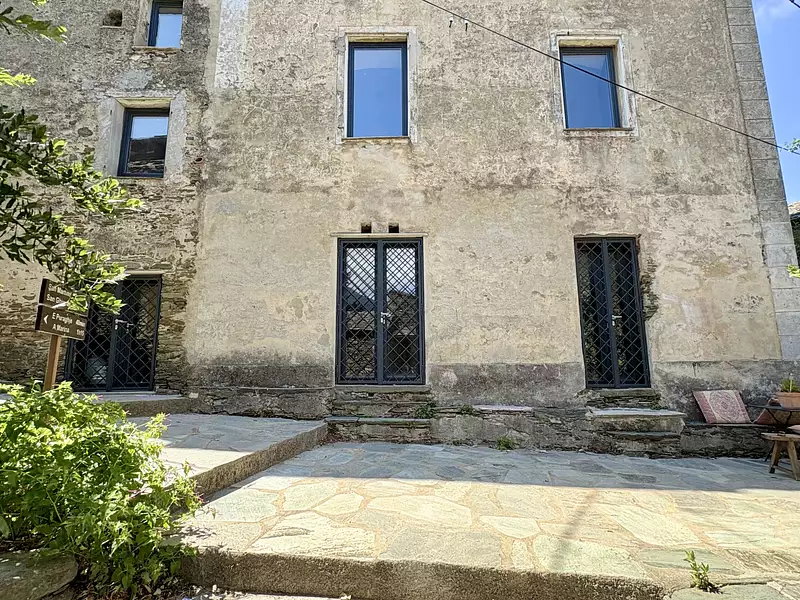 Maison, 200 m²