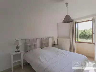 Maison, 248 m²