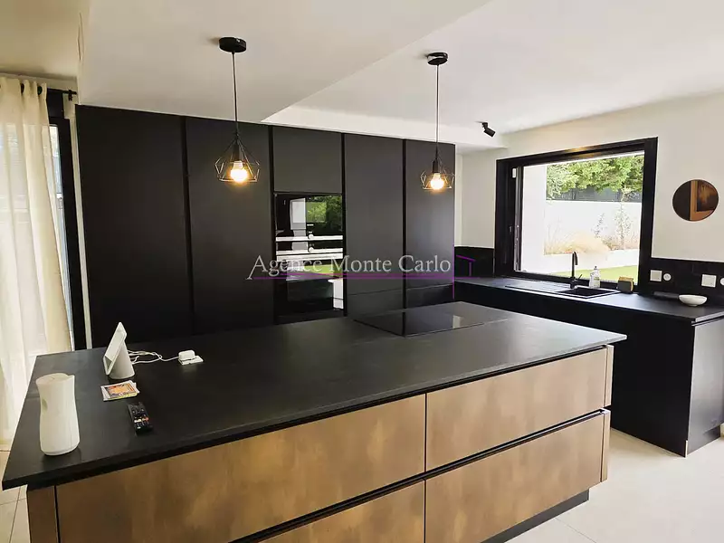 Maison, 160 m²