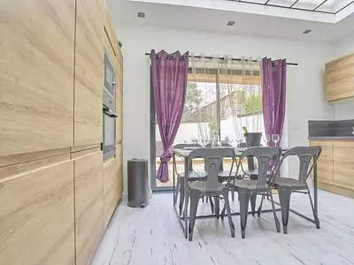 Maison, 94 m²
