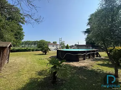 Terrain, 542 m²