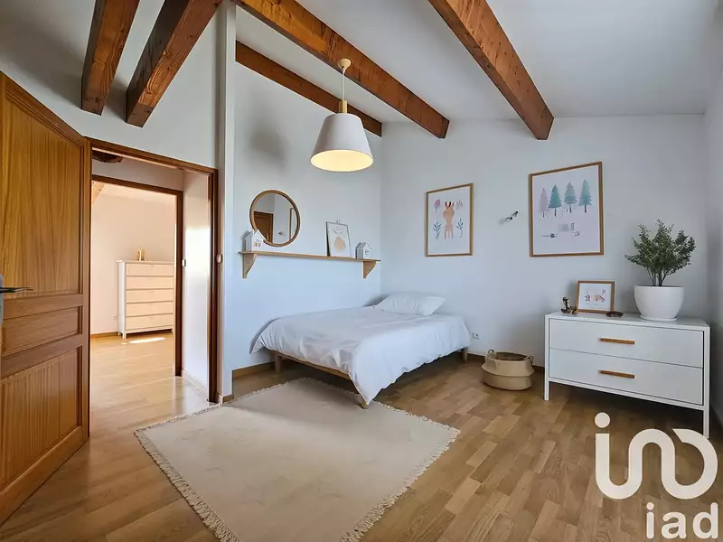 Maison, 196 m²