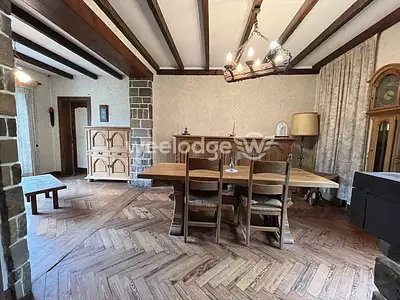 Maison, 198 m²
