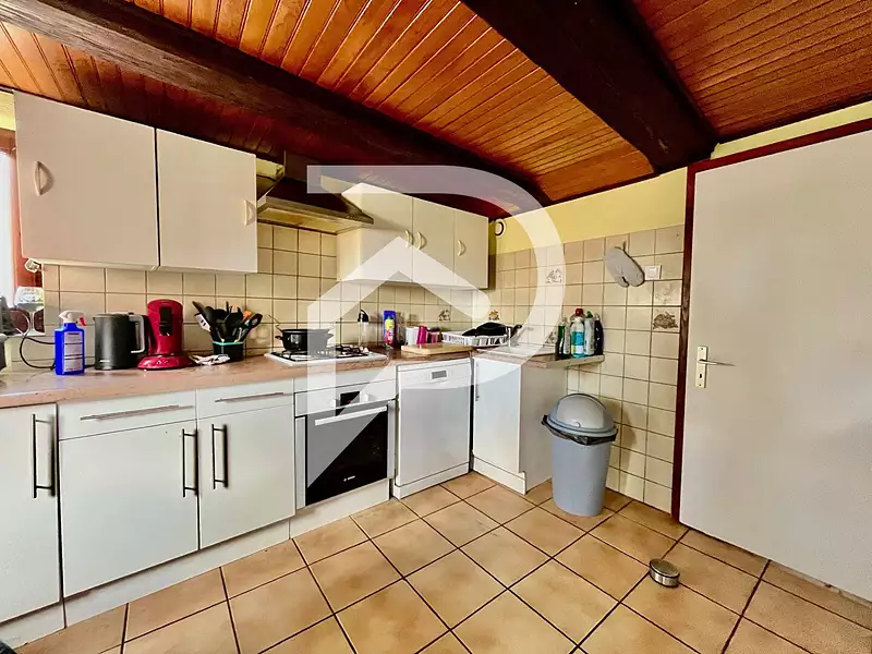 Immeuble, 270 m²