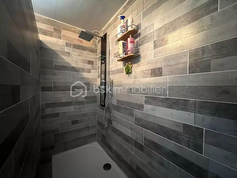 Maison, 101 m²