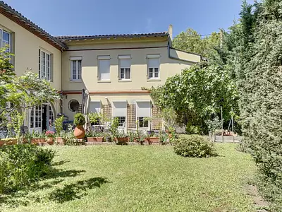 Maison, 252 m²