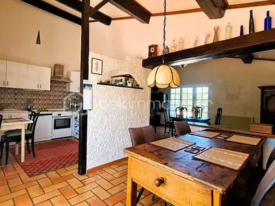 Maison, 248 m²