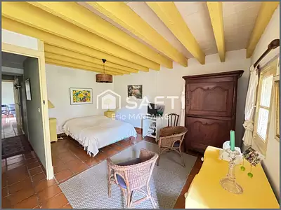 Maison, 284 m²