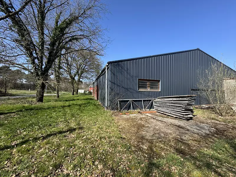 Divers, 594 m²