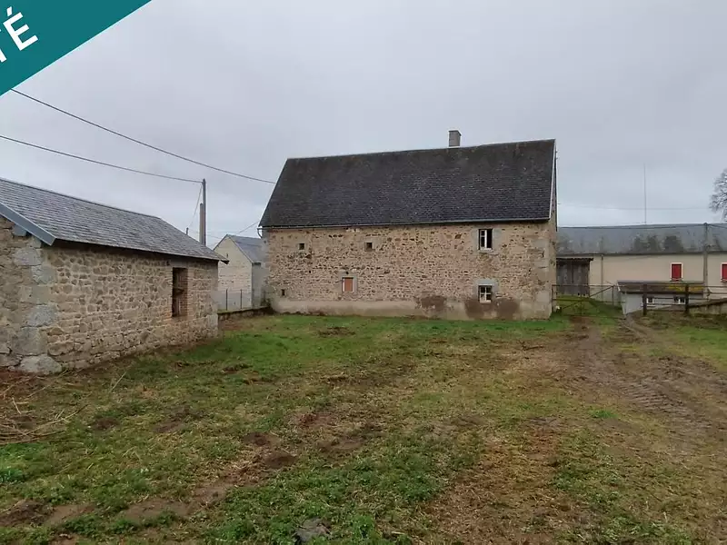 Maison, 1 920 m²