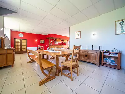 Maison, 196,1 m²