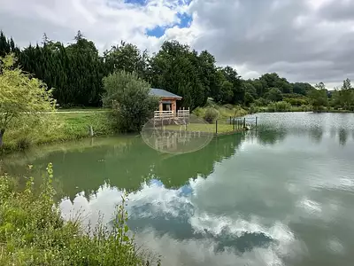 Maison, 1 000 m²