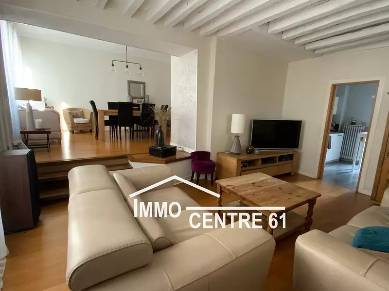 Maison, 180 m²