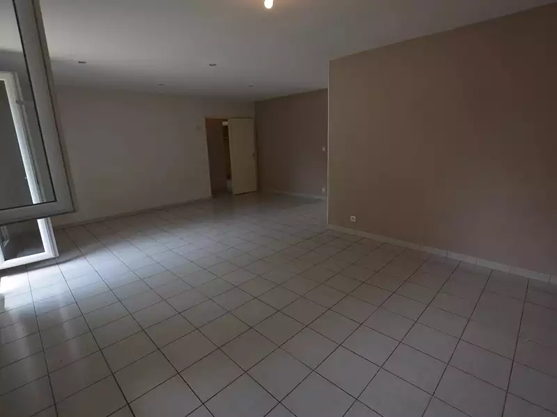 Maison, 83 m²