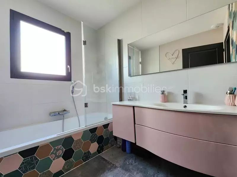 Maison, 151 m²