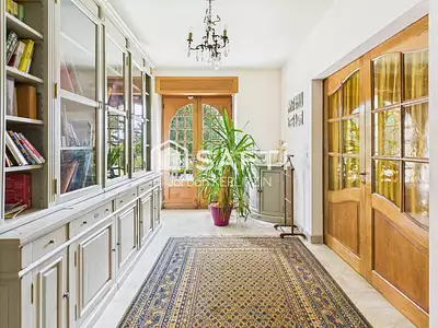 Maison, 380 m²