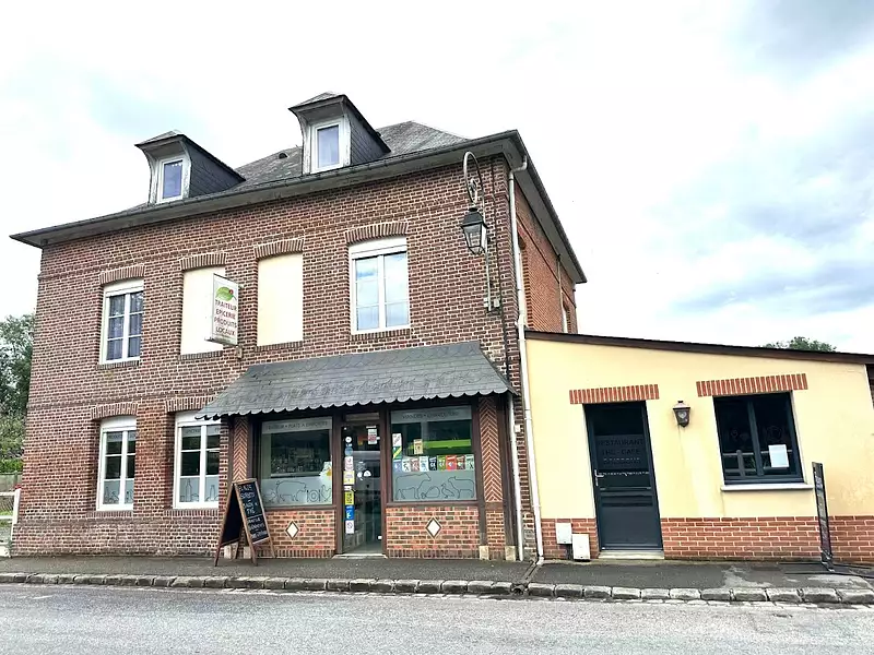 Immeuble, 330 m²